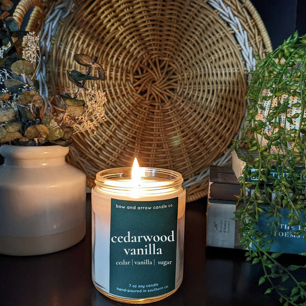 Cedarwood Vanilla 7 oz Candle- Emerald Collection